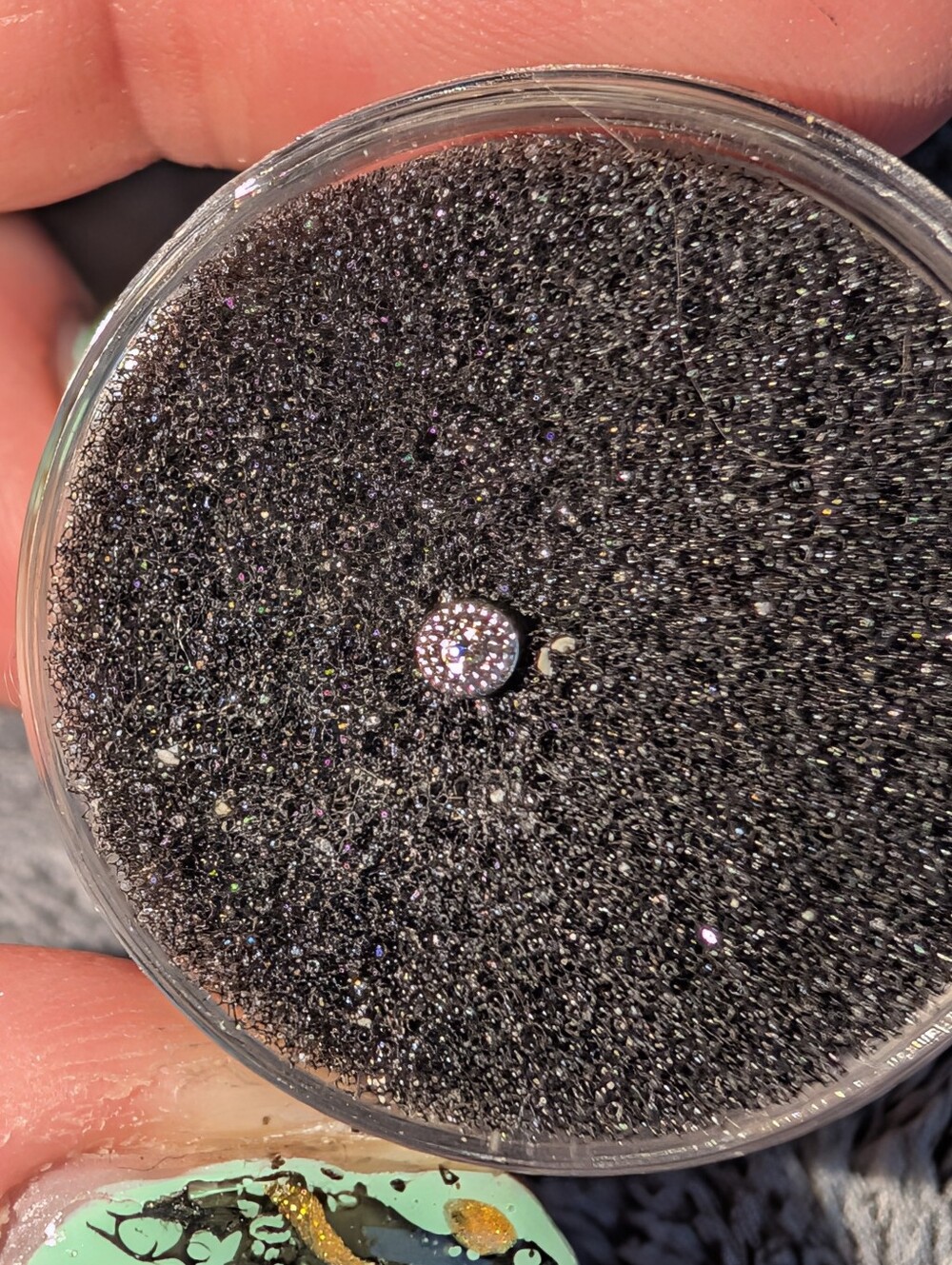 BVLA White Gold Pave Milgrain 1.5mm Threadless End